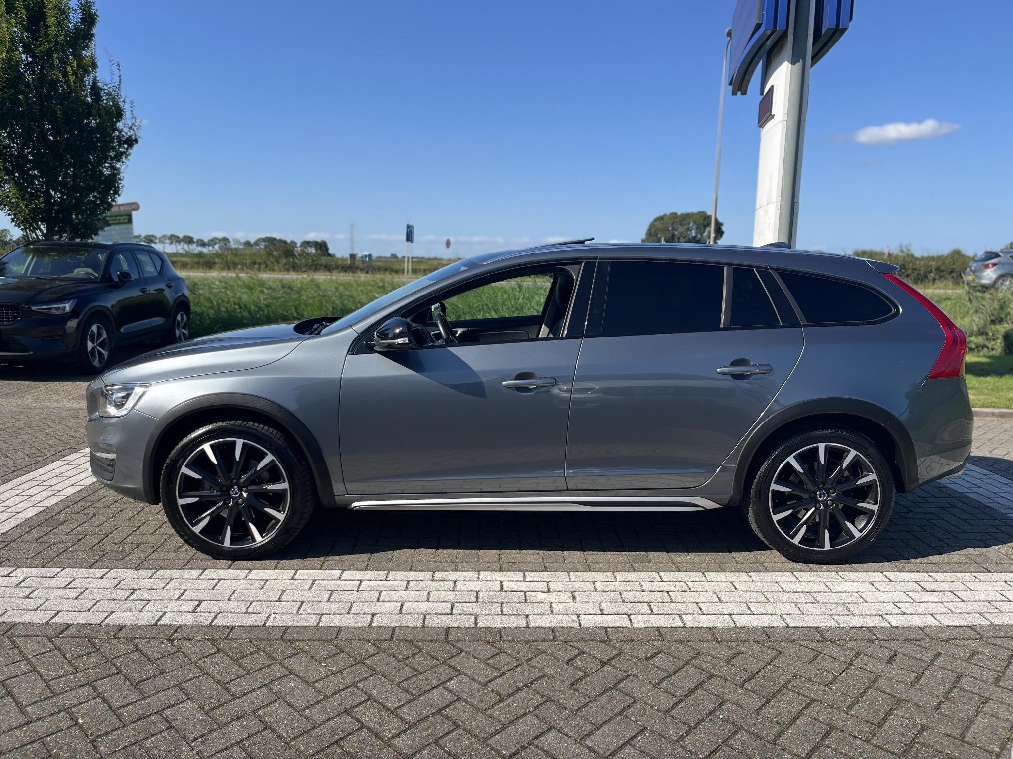 Volvo V60 Cross Country T5 AWD Summum | Panoramadak | Power, Auto's, Volvo, Automaat, 12 maanden, 4 cilinders, Automatische klimaatregeling
