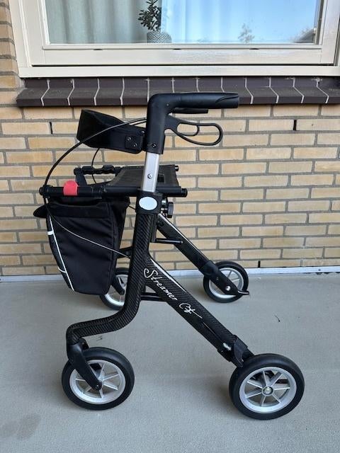 Rehasense Streamer lichtgewicht Carbon rollator, Diversen, Rollators, Ophalen of Verzenden, Opvouwbaar, Gebruikt