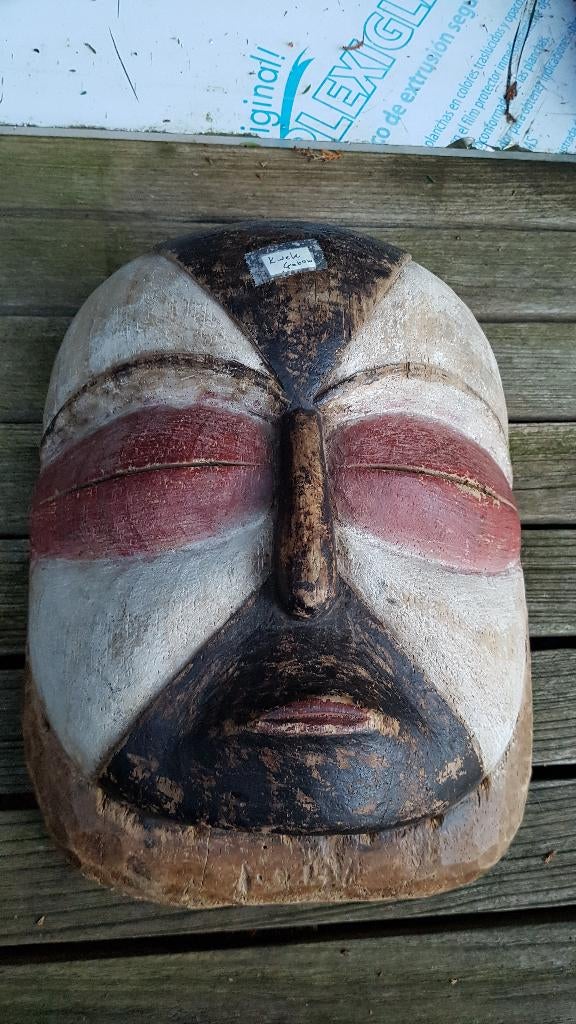 Masker Kwek stam, Gabon fraai Houtsnijwerk/Handbeschilderd, Ophalen of Verzenden