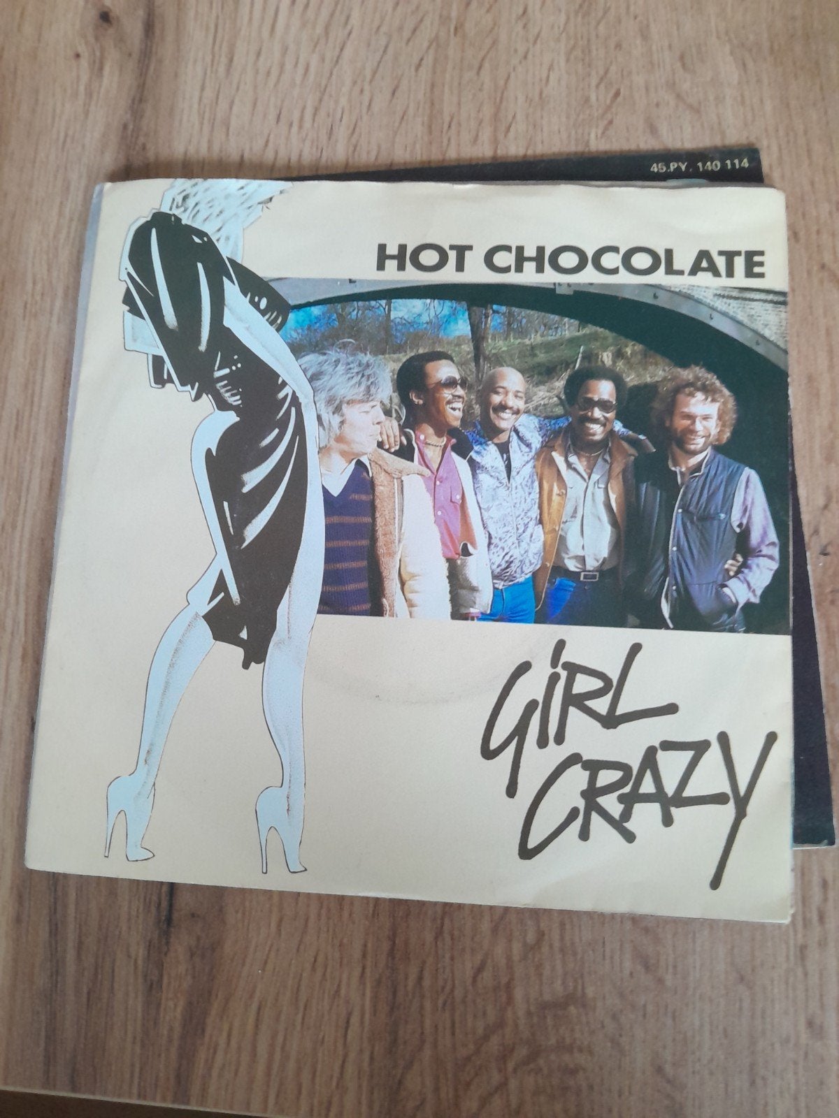 Hot chocolate 7inch girl crazy, Ophalen of Verzenden, Zo goed als nieuw, Pop
