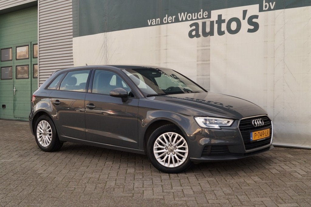 Audi A3 Sportback 1.6 TDI 115pk Pro Line -NAVI-ECC-PDC-!, Auto's, Audi, Stof, Gebruikt, Euro 6, 4 cilinders