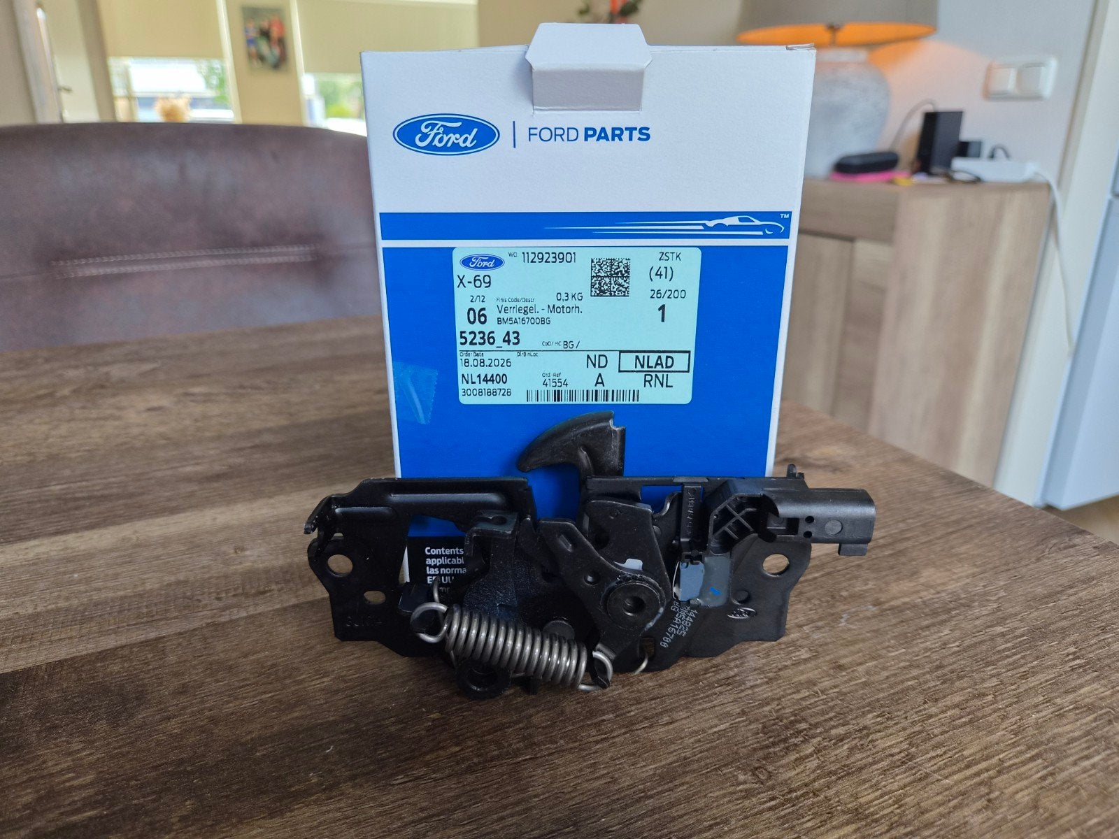 Ford Focus Mk3 Motorkapvergrendeling met Sensor., Voor, Nieuw, Ophalen of Verzenden, Ford