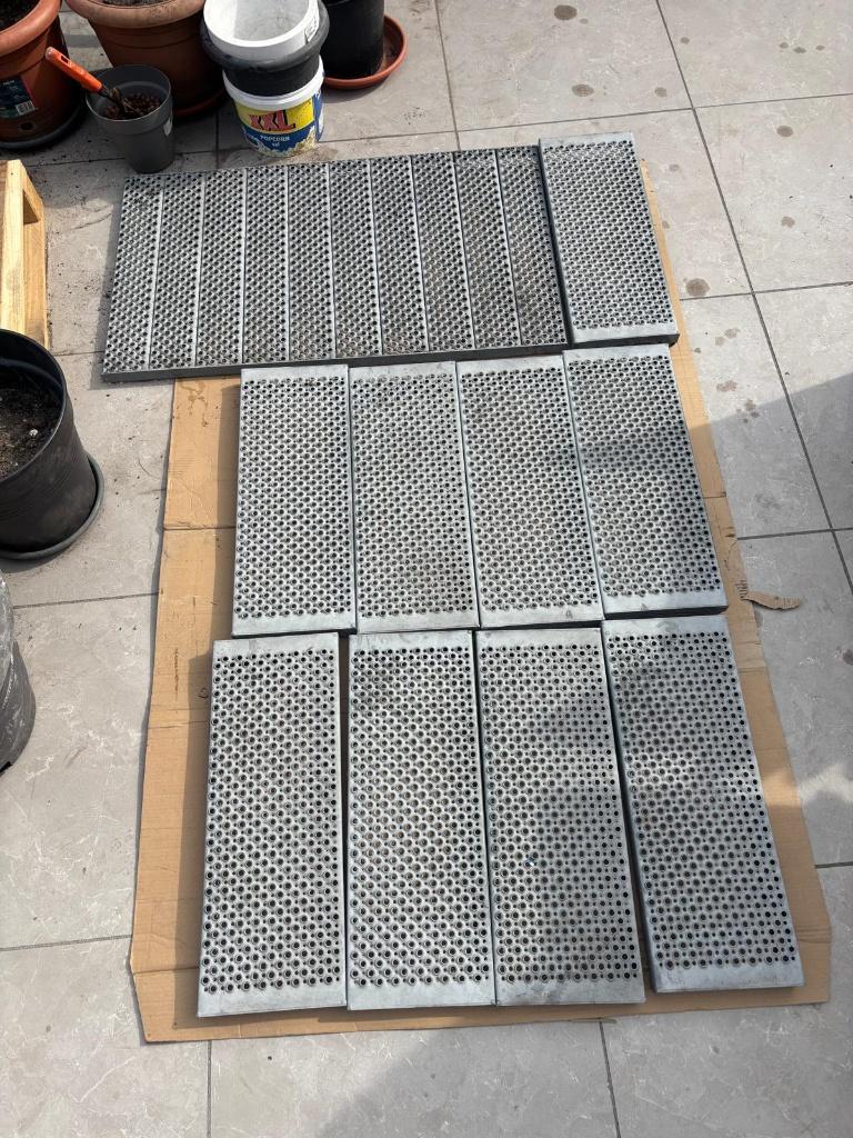 Metalen traptreden gegalvaniseerd staal, Doe-het-zelf en Verbouw, Metalen, Ophalen, Gebruikt