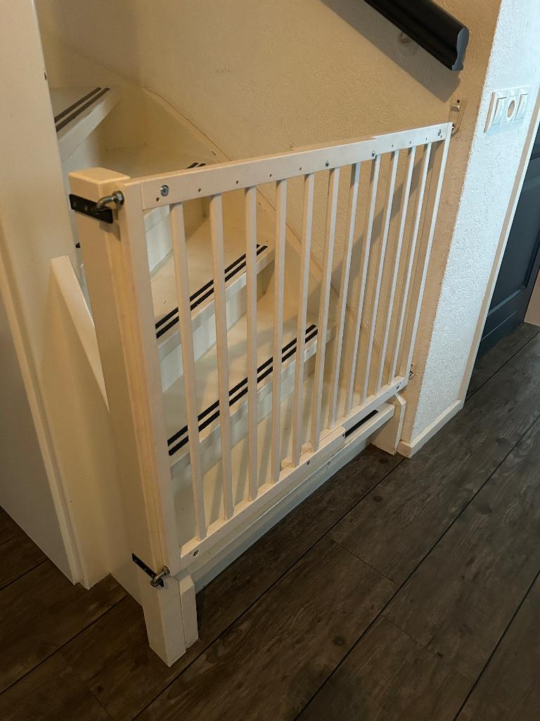 te koop traphekje, Kinderen en Baby's, Traphekjes, Ophalen, Zo goed als nieuw, Hout, 115 cm of meer