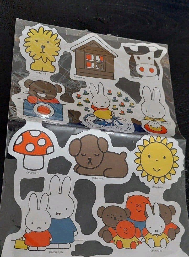 VEL NIJNTJE DICK BRUNA POESIEPLAATJES, Ophalen of Verzenden
