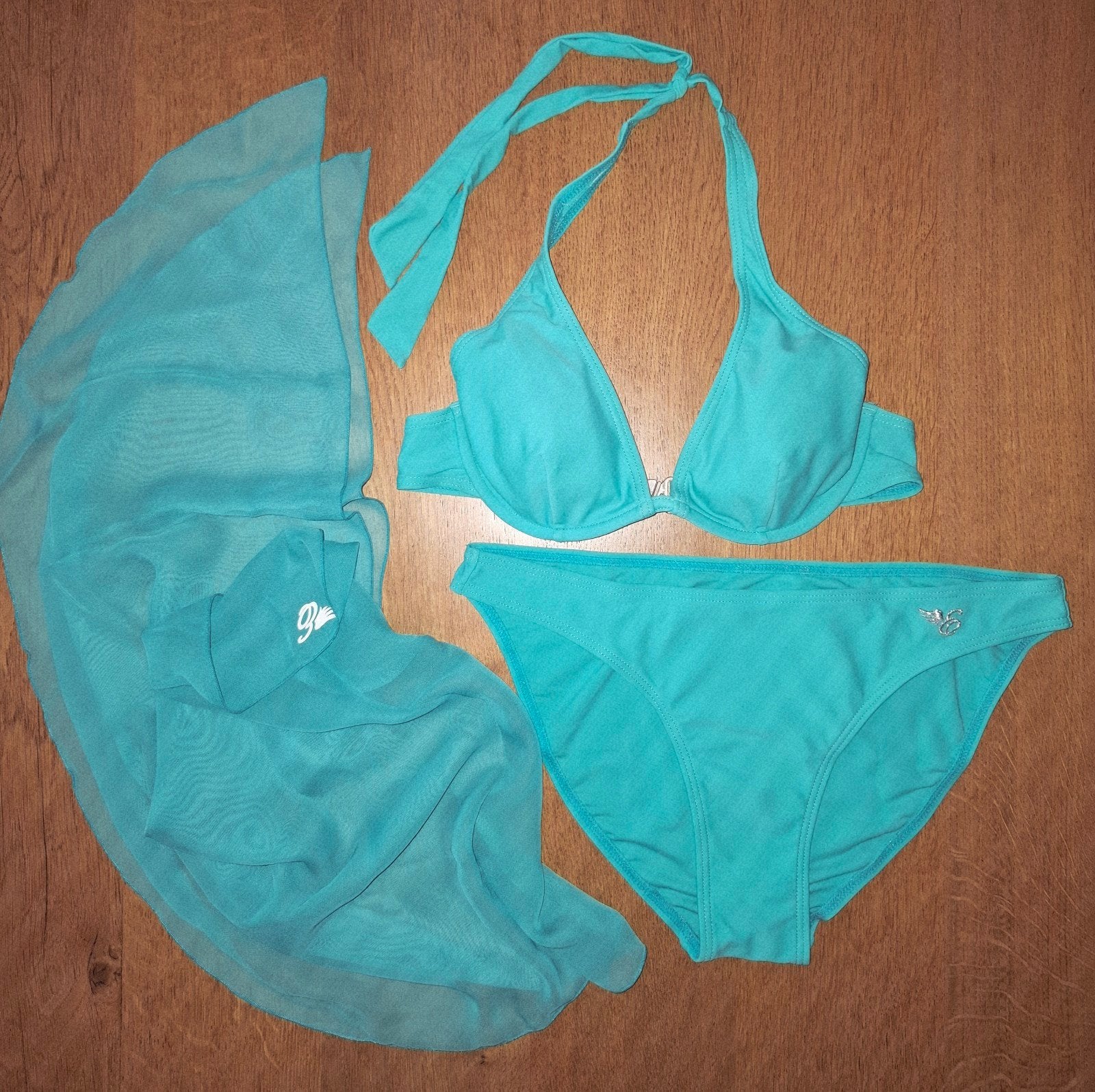 Esprit bikini met pareo, Ophalen of Verzenden, Zo goed als nieuw, Bikini