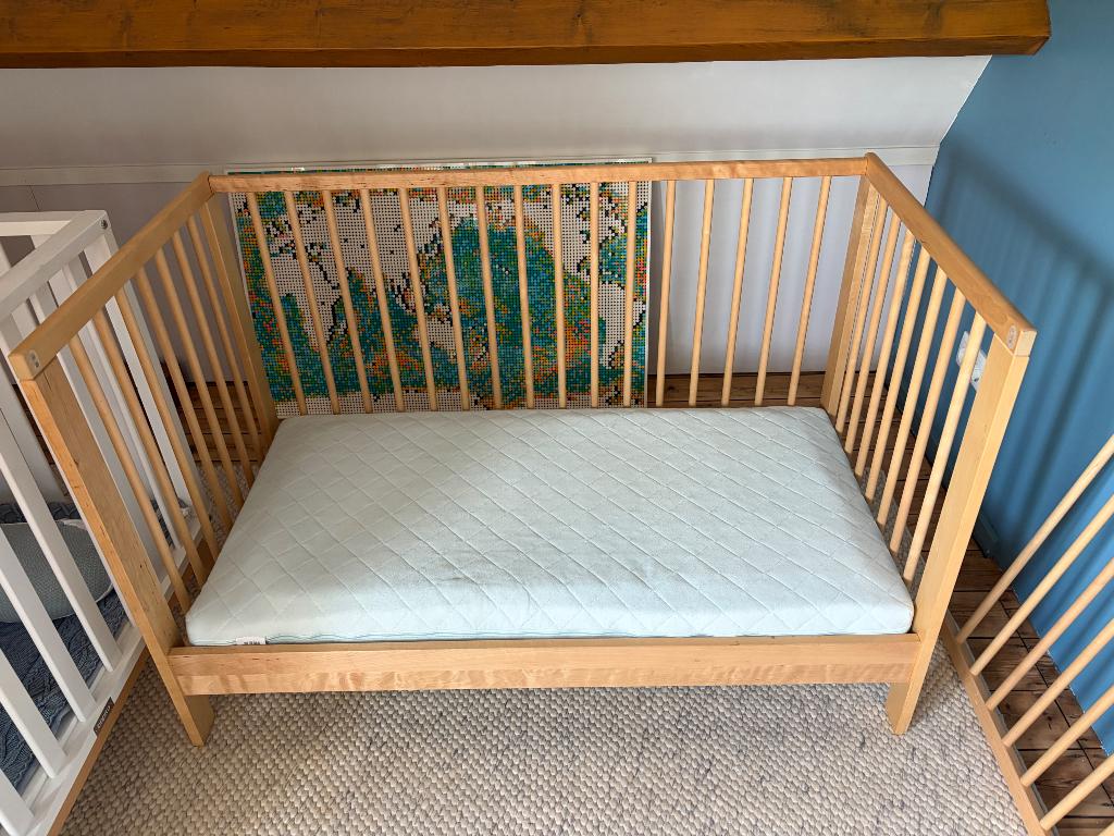 Babybedje Gulliver IKEA hout, Kinderen en Baby's, Ophalen, Gebruikt, Ledikant