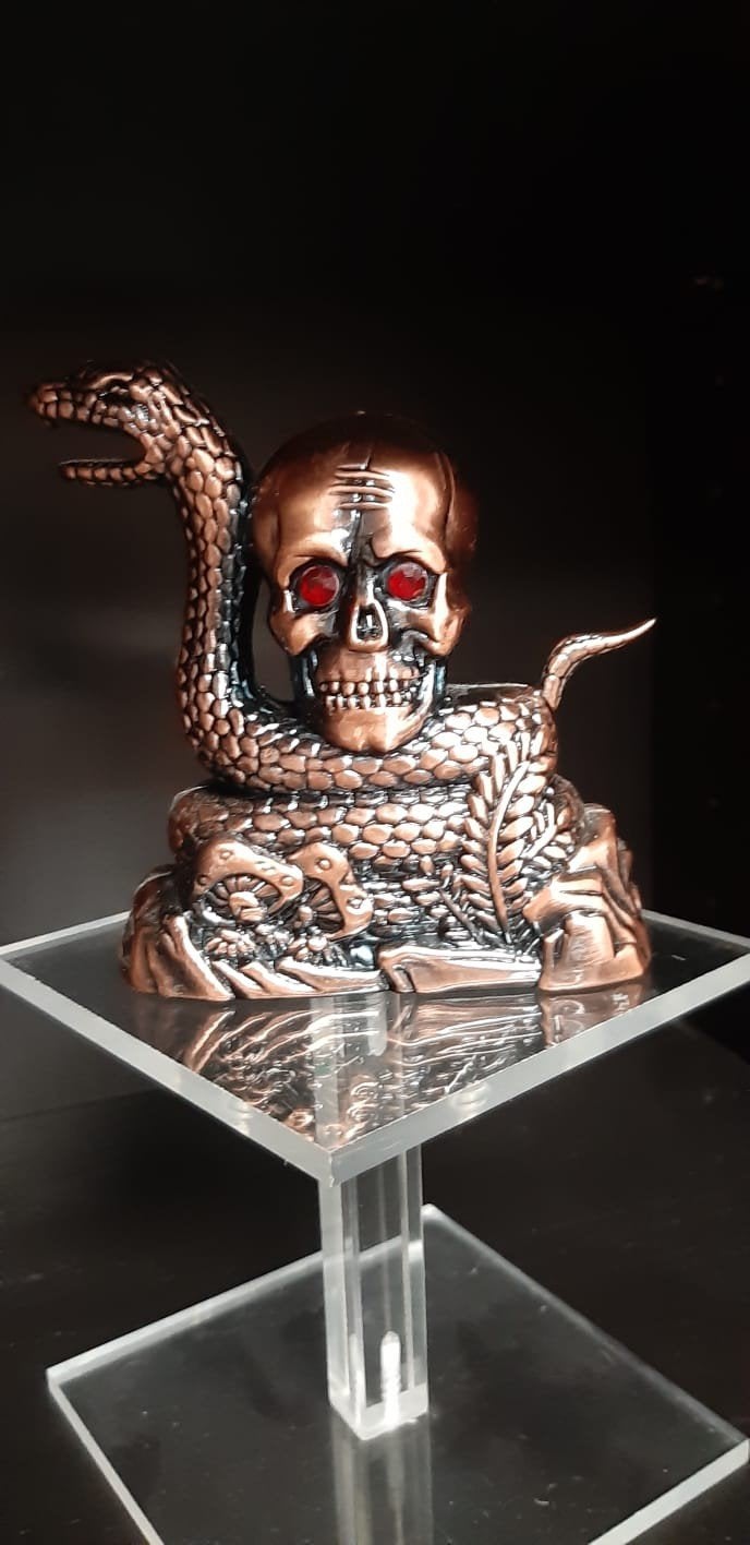 Schedel met slang beeldje - Fantasy decoratie, Ophalen of Verzenden, Gebruikt, Fantasy
