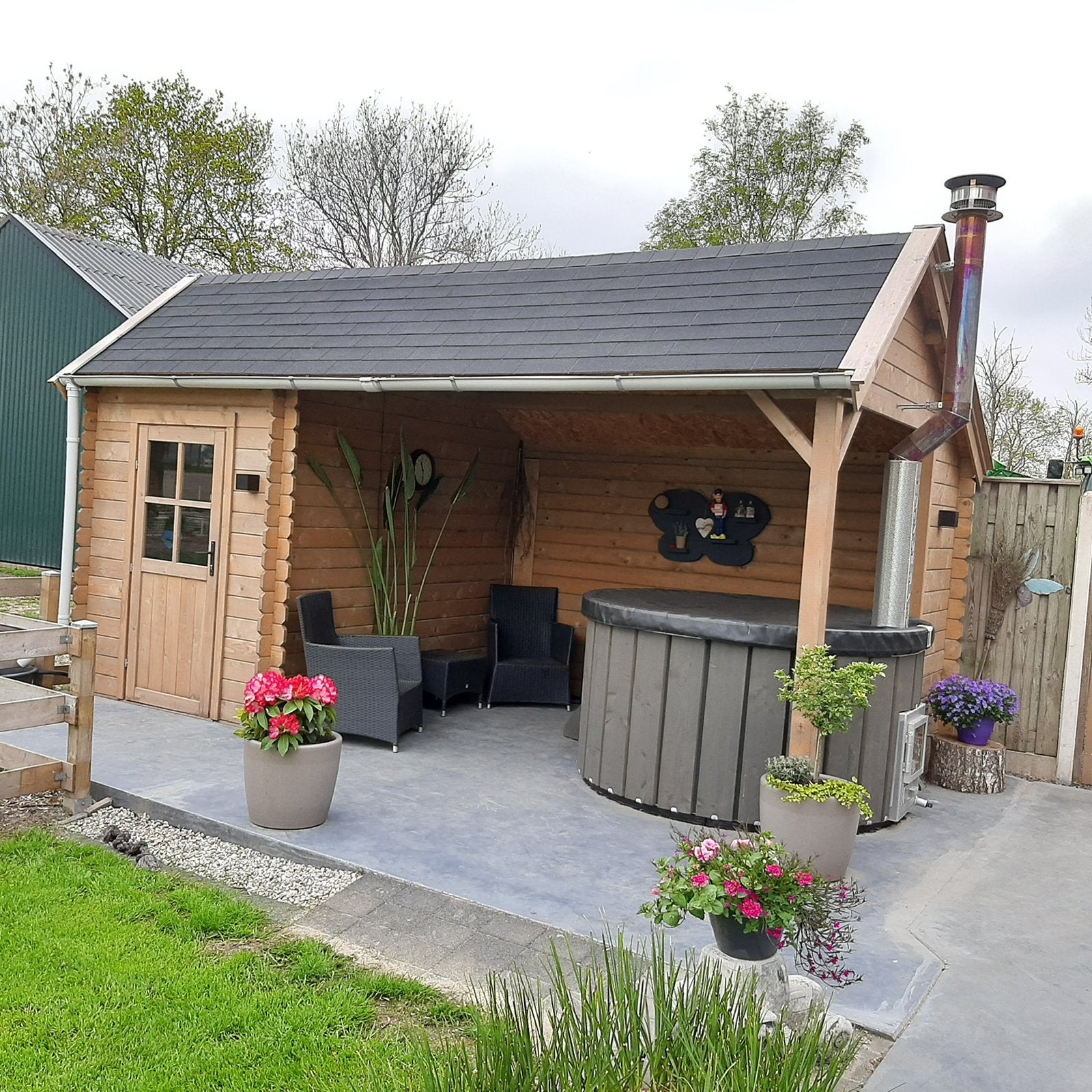 Hottub, Ophalen, Zo goed als nieuw