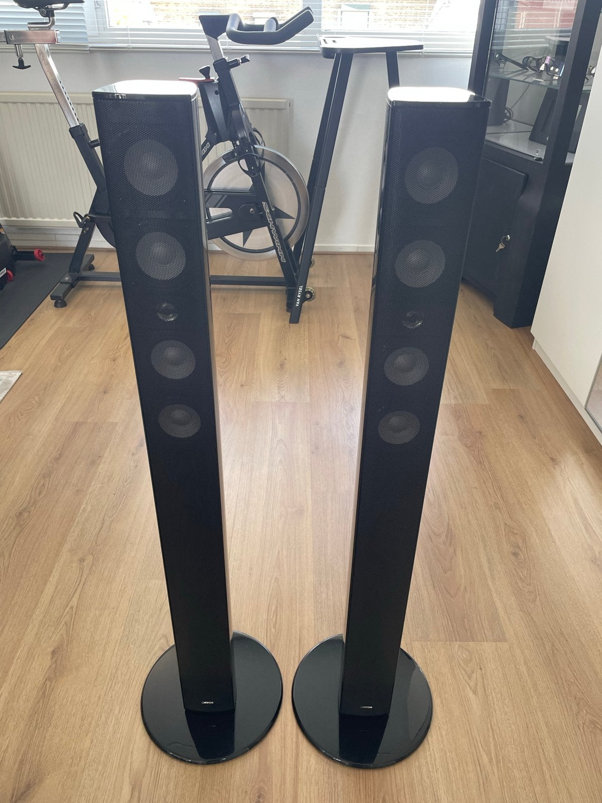 Canton CD 190 Vloerstaande en Center Speaker Set, Overige merken, Ophalen of Verzenden, Zo goed als nieuw, 60 tot 120 watt