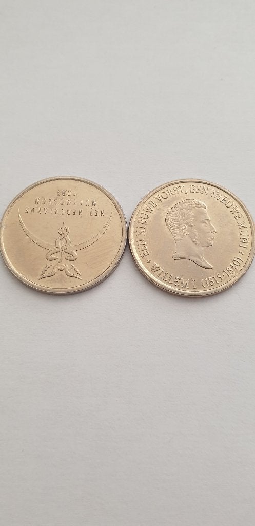 2972 een nieuwe vorst een nieuwe munt 1815-1840 willem I, Verzenden, Overige materialen