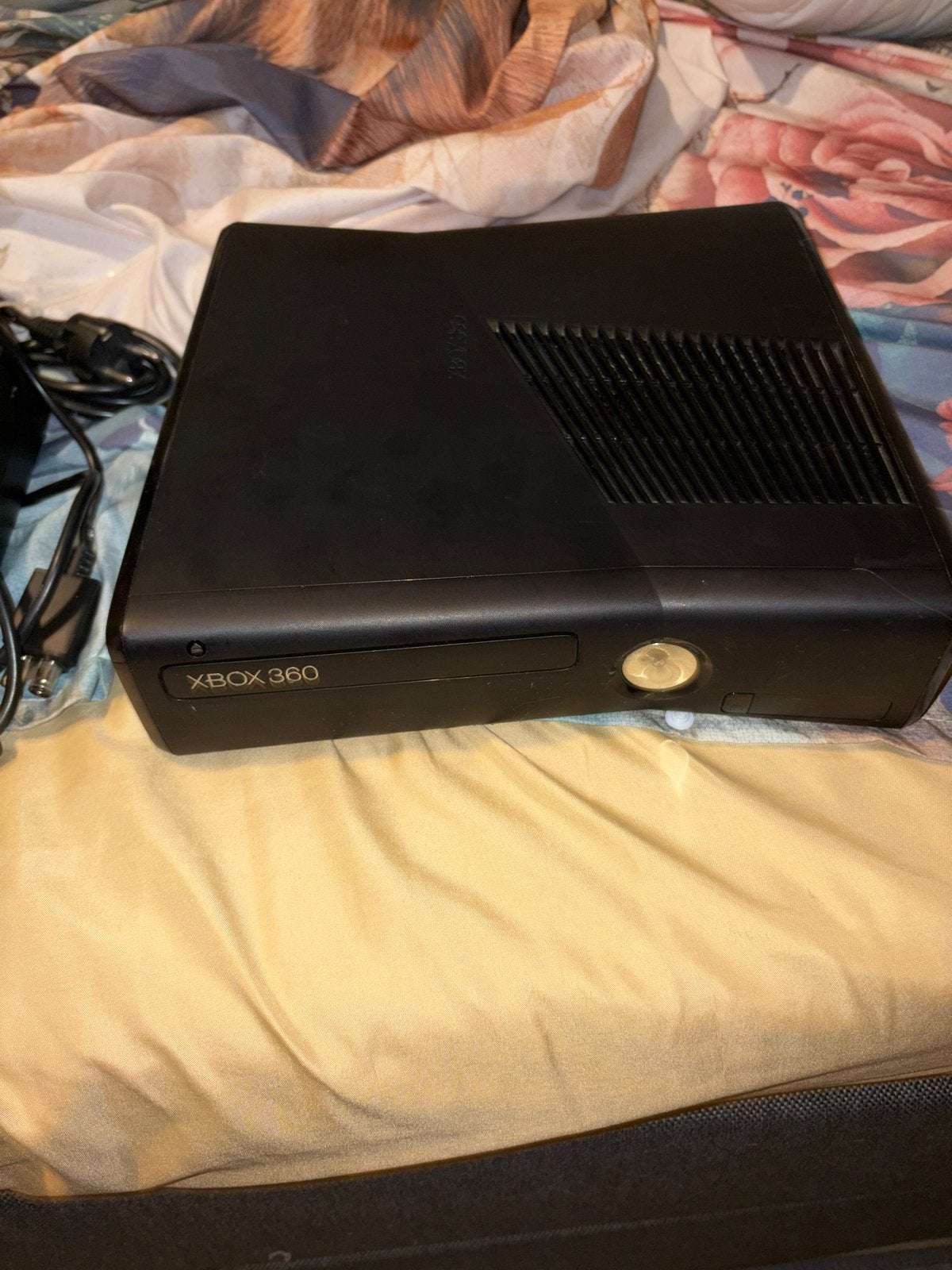 Xbox 360 E Console - Goede Staat, Gebruikt, 4 GB, 360 E, Ophalen of Verzenden