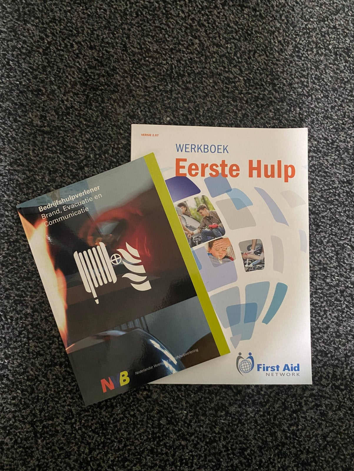 BHV en EHBO studie boeken, Ophalen of Verzenden, Beta, Zo goed als nieuw, HBO