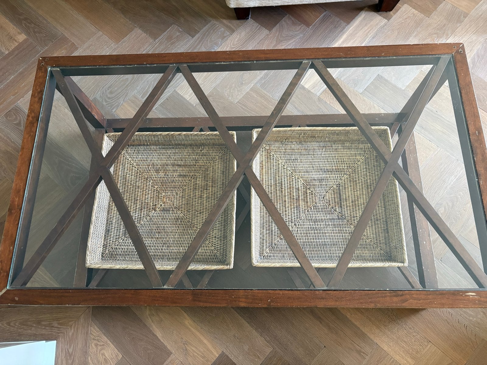 Kersenhouten salontafel met rotan manden, Huis en Inrichting, Ophalen, 50 – 75, Gebruikt, 100 tot 150 cm