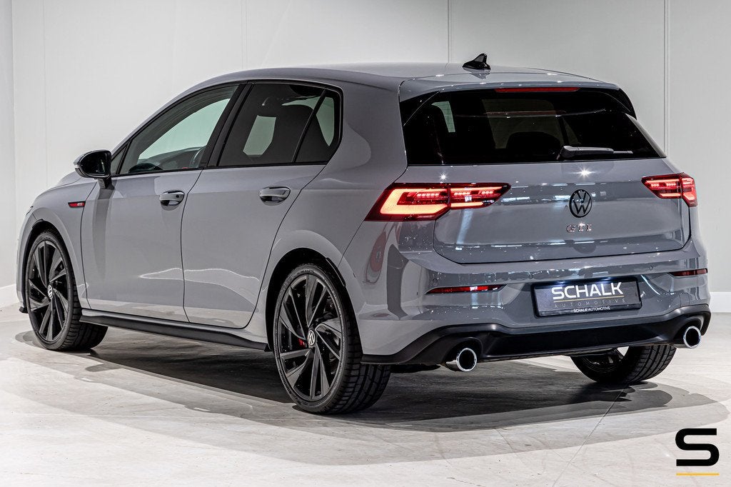 Volkswagen Golf 2.0 TSI GTI|Cam|Trekhaak|Acc|Dealer onderhou, Auto's, Volkswagen, 1363 kg, 4 cilinders, 1984 cc, Alcantara