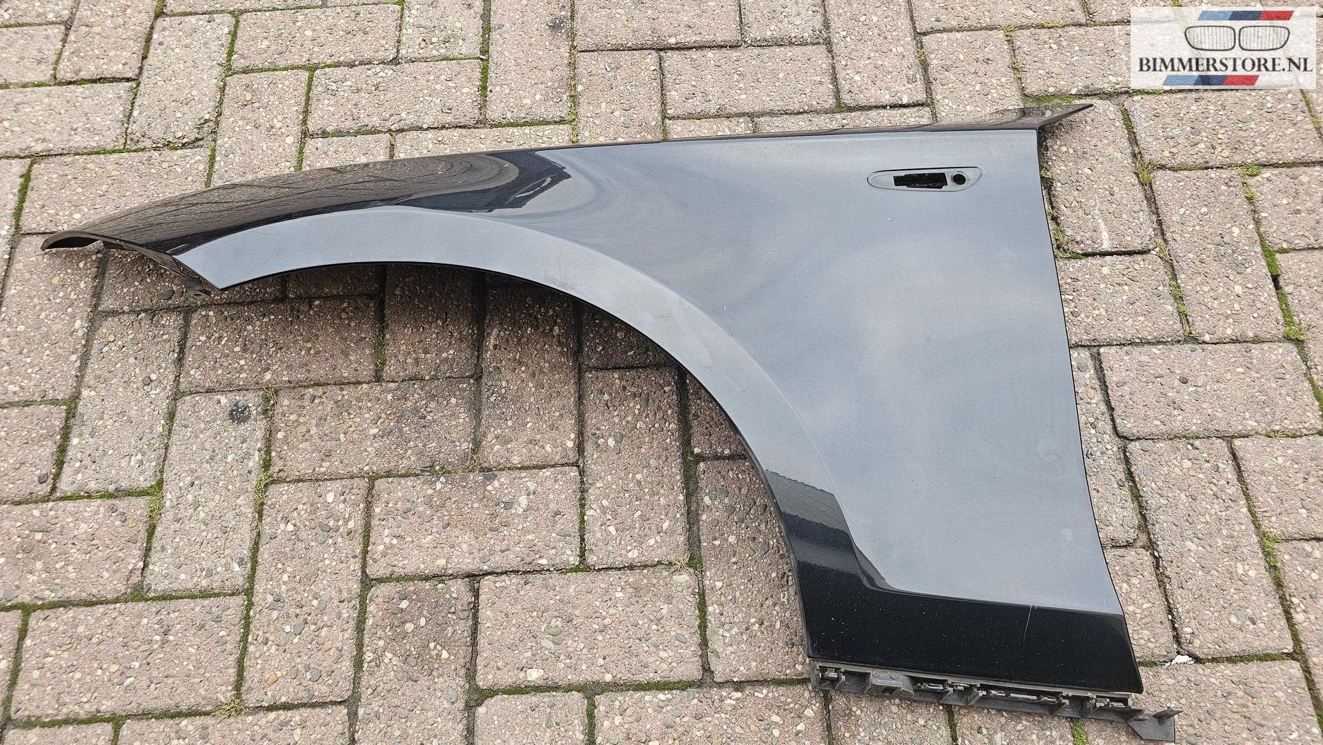 Voorscherm spatbord linksvoor BMW 1 serie E81 E82 E87 E88 kl, Gebruikt, -, Links, Ophalen of Verzenden