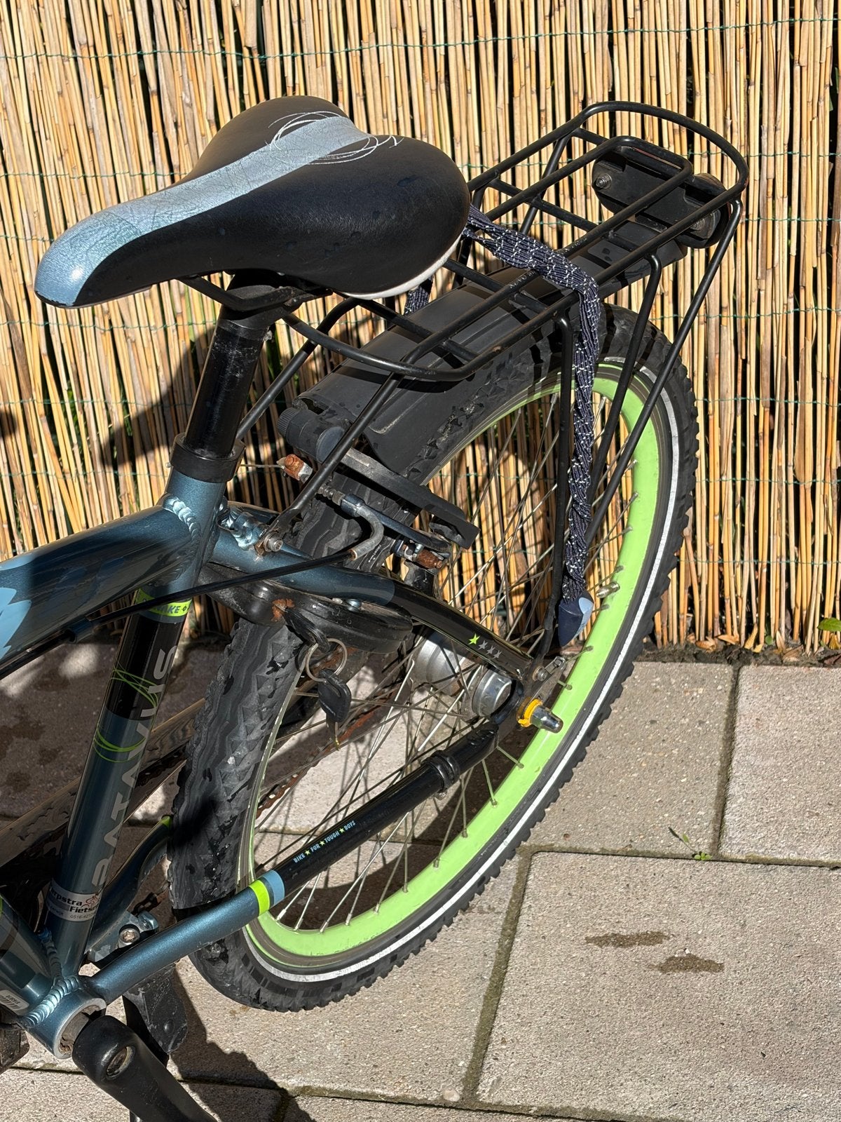 Foto 4 van Batavus Snake 24 inch kinderfiets