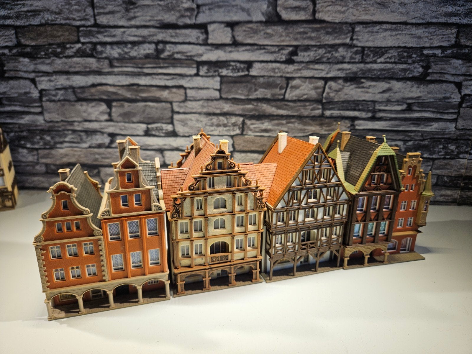 4x vakwerkhuis altstadthuizen N spoor trein 1:160, Overige merken, Gebruikt, Gelijkstroom of Wisselstroom, Brug, Tunnel of Gebouw