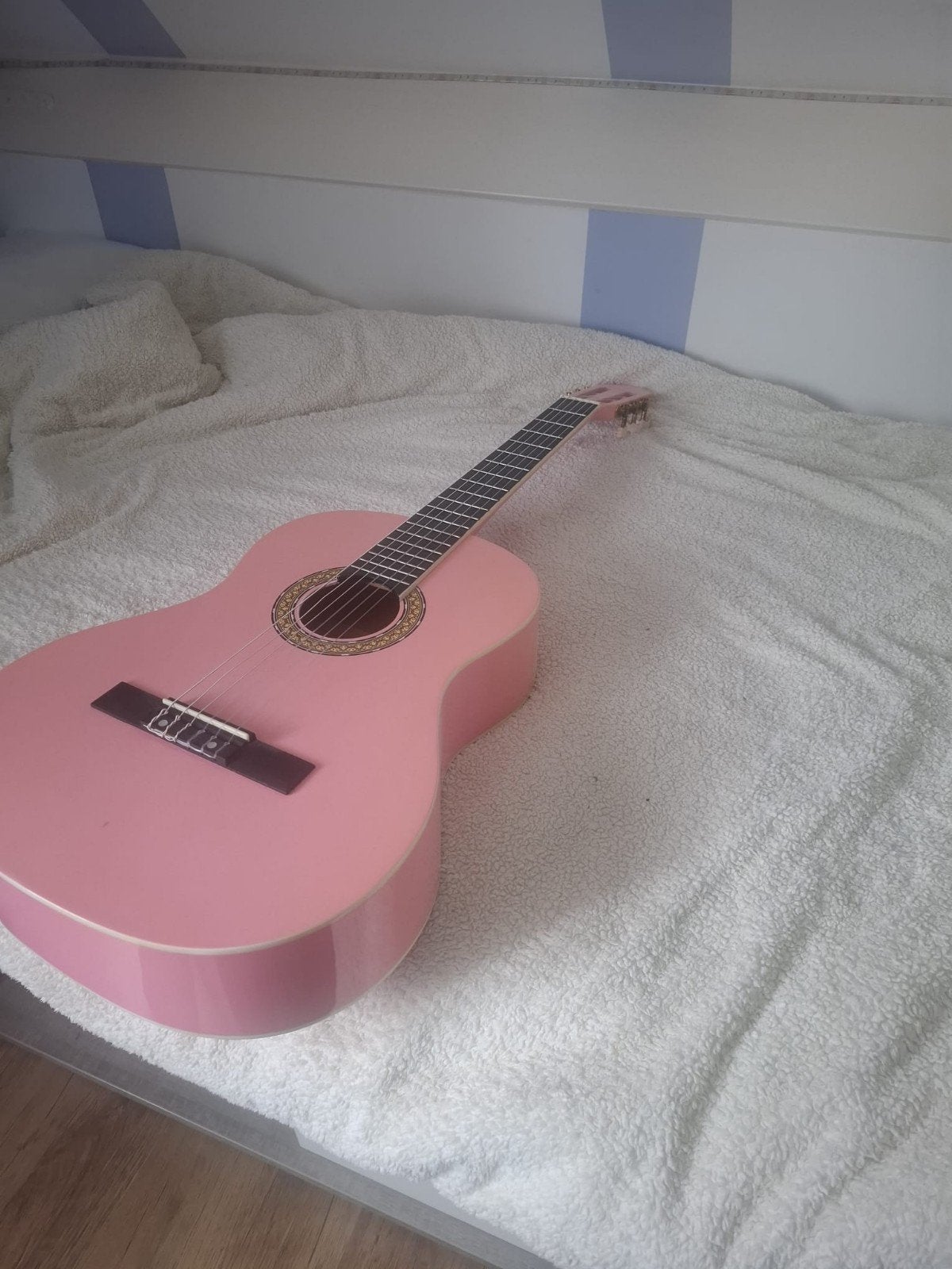 Roze gitaar, Ophalen, Overige typen