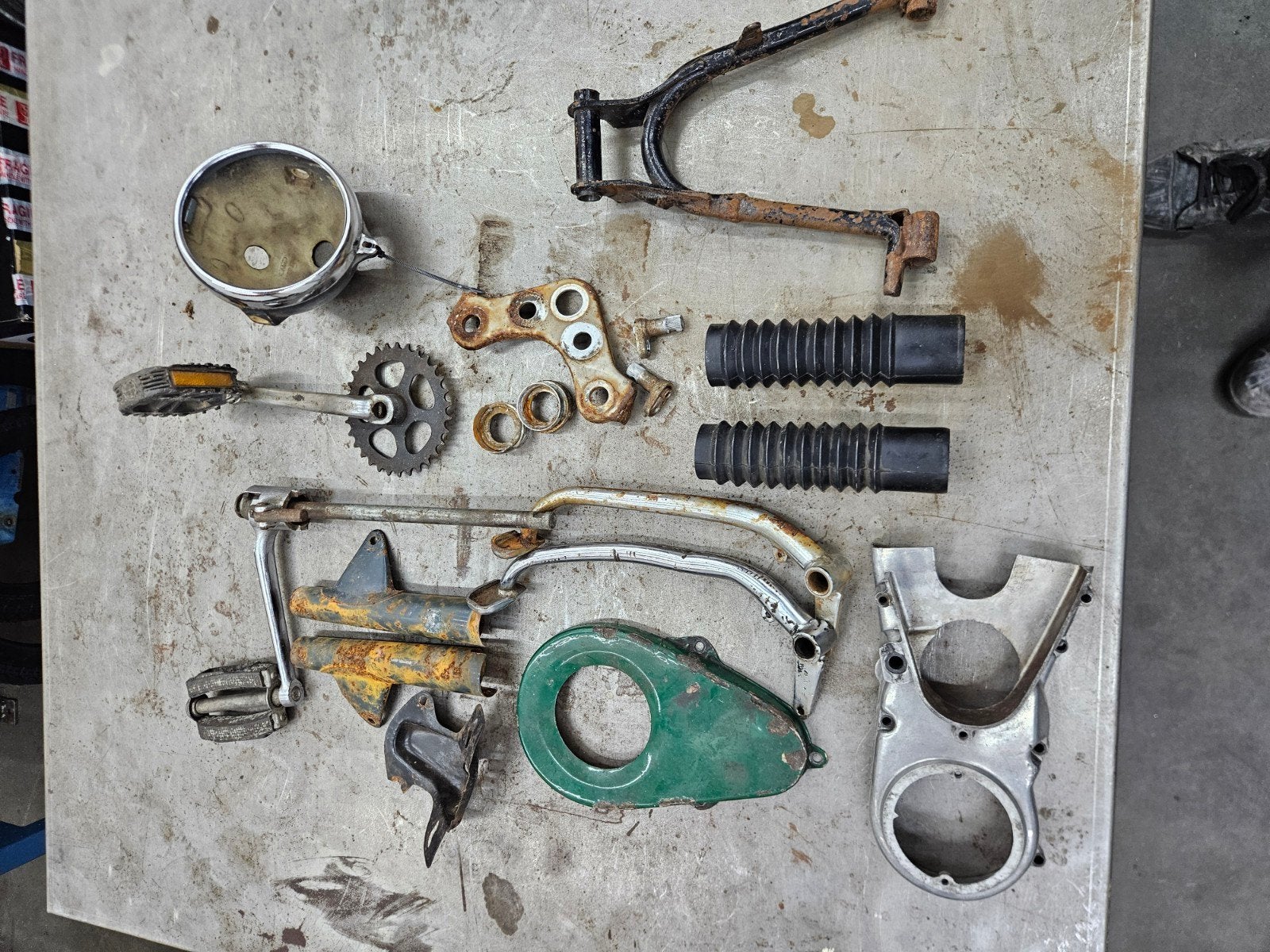 Honda ss50 c50 cd50 onderdelen, Ophalen of Verzenden, Gebruikt, Overige typen, Overige merken
