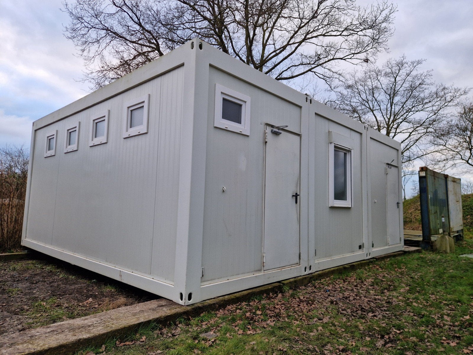 3st 20fts sanitairunit / kleedruimte / tijdelijk sanitair