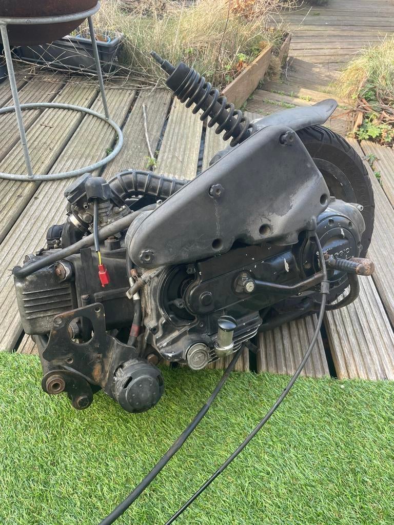 Zip 80cc full malossi blok, Fietsen en Brommers, Scooters | Piaggio, Ophalen of Verzenden, Zo goed als nieuw, Benzine, Zip