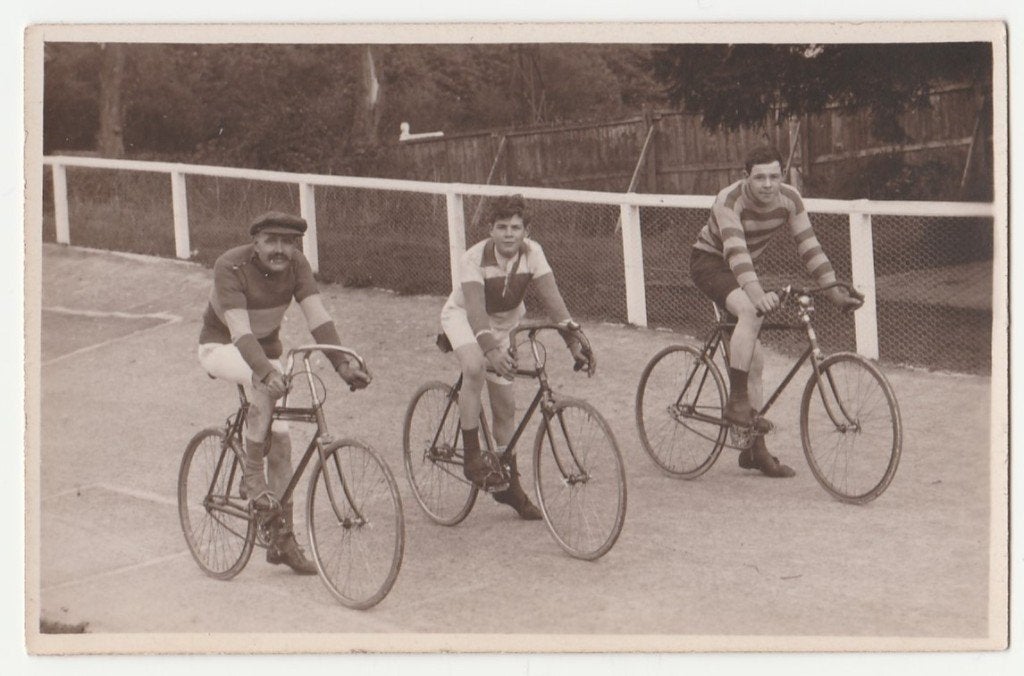 Fietsen.  Wielrenners.  Sport.  Wielrennen., Verzamelen, Verzenden, Voor 1920, Ongelopen, Overige thema's