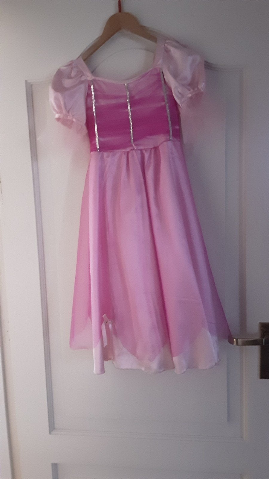 Mooie Roze Verkleedjurk Maat 116 cm, Kinderen en Baby's, Carnavalskleding en Verkleedspullen, Ophalen of Verzenden, Gebruikt, 110 t/m 116