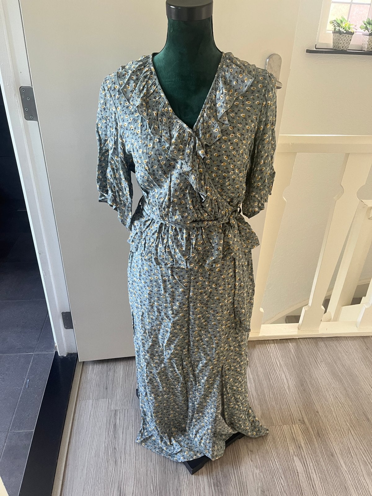 Blauw/groen blouse met rok. bloemetjes mt m merk 24colours, Kleding | Dames, Maat 38/40 (M), Blauw, Ophalen of Verzenden, Zo goed als nieuw