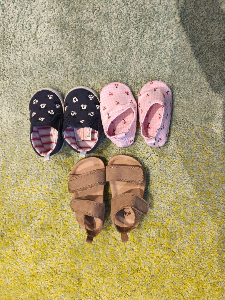 Baby Shoes (Size 18/19), Kinderen en Baby's, Schoentjes, Jongetje of Meisje, Zo goed als nieuw, Diverse merken