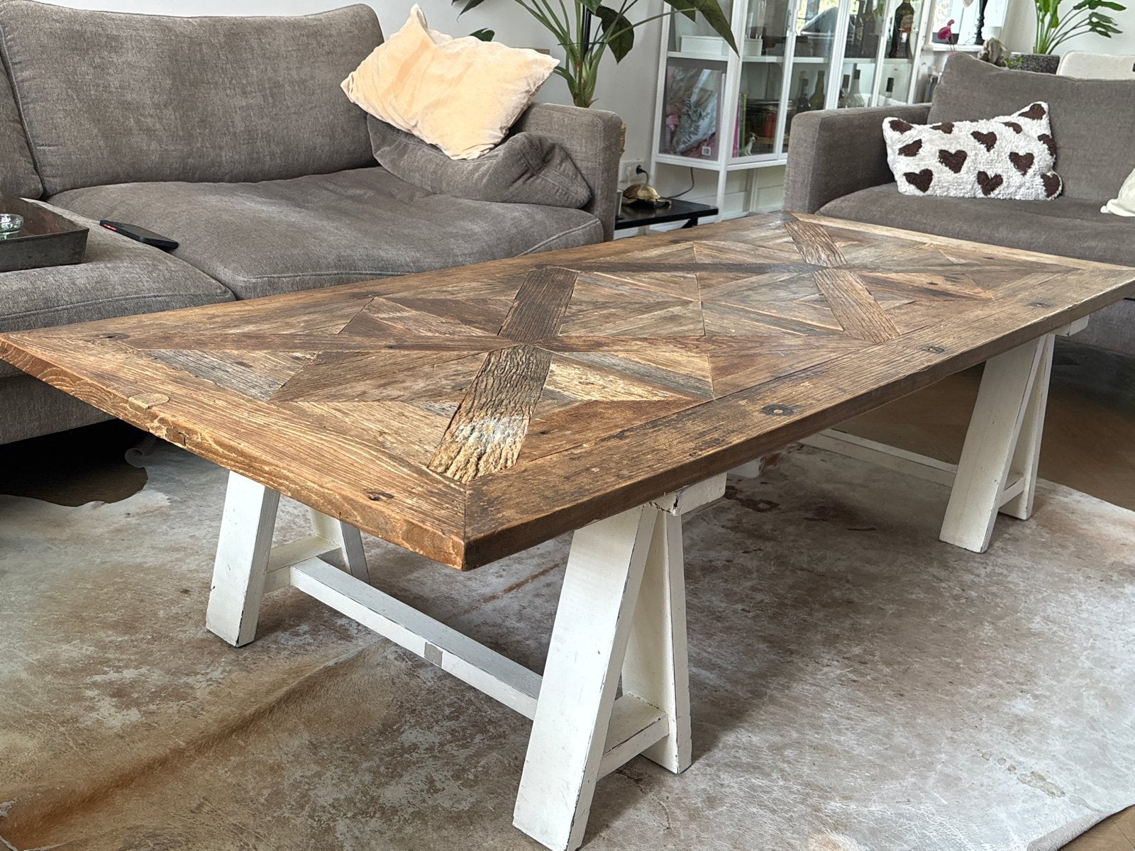 Riviera Maison Salontafel - Robuust Hout met Uniek Patroon, Gebruikt, 150 tot 200 cm, Overige houtsoorten, 50 tot 100 cm