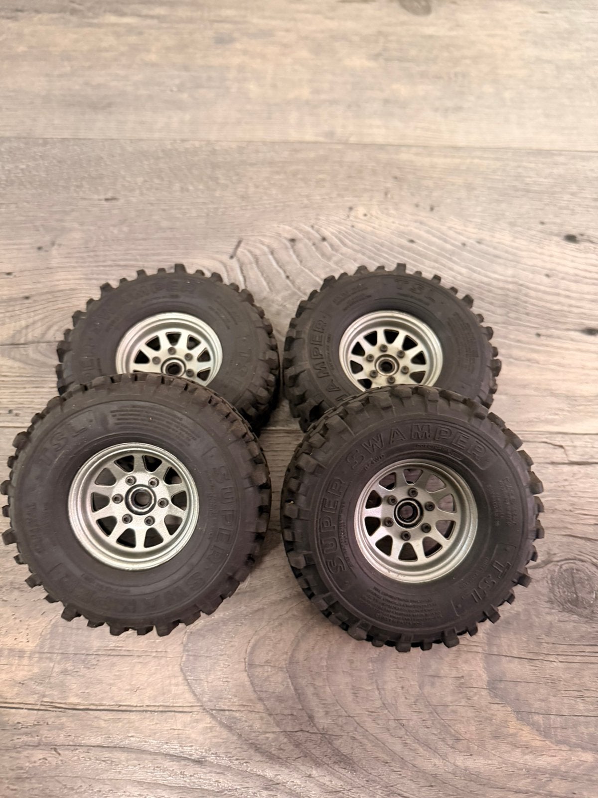 RC4WD 1.7" steelies, super swamper banden 1.7", Auto offroad, Zo goed als nieuw, Schaal 1:10, RTR (Ready to Run)