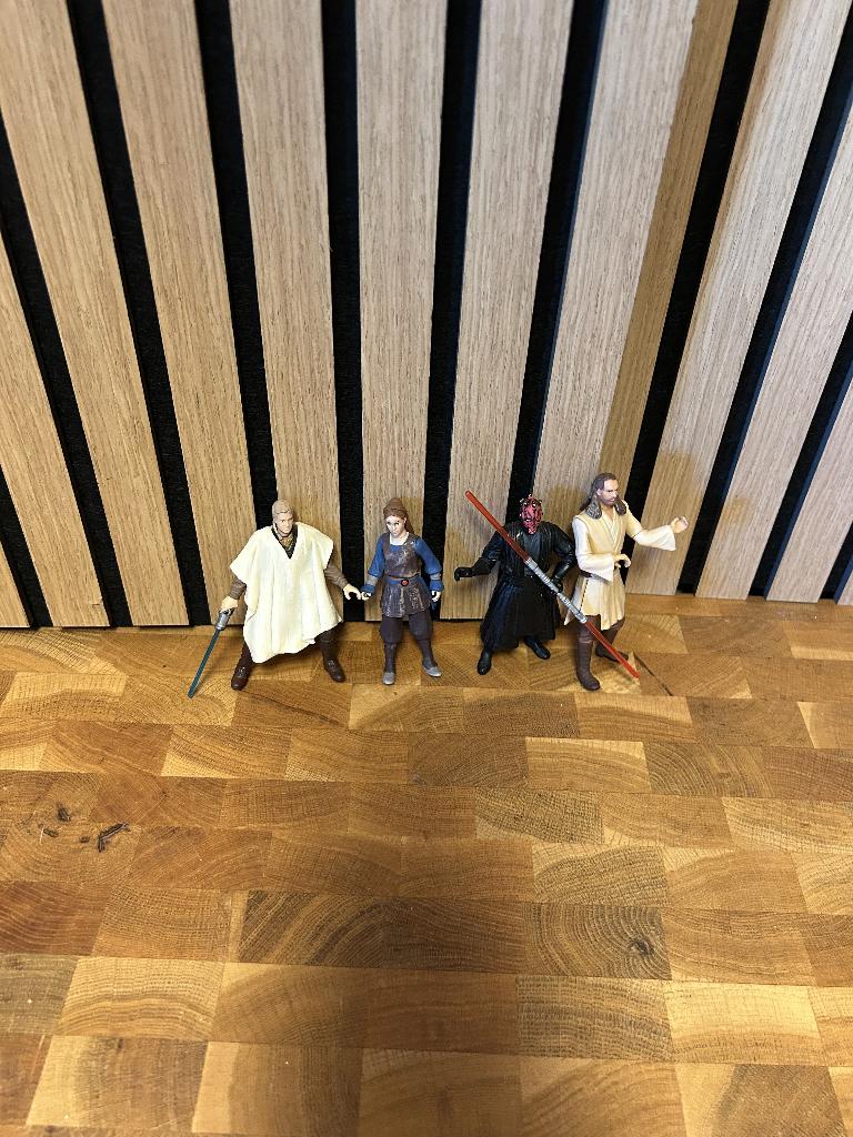 4 Star Wars figuren 2001, Ophalen of Verzenden, Gebruikt, Actiefiguurtje