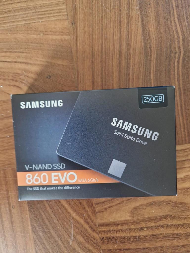 860 EVO SATA 2.5" SSD 250GB harde schijf - geheugen, Computers en Software, Harde schijven, Ophalen of Verzenden, Laptop
