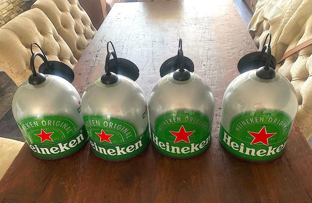 Te koop mancave 4 prachtige Heineken wandlampen, Ophalen of Verzenden, Zo goed als nieuw, Overige typen, Heineken