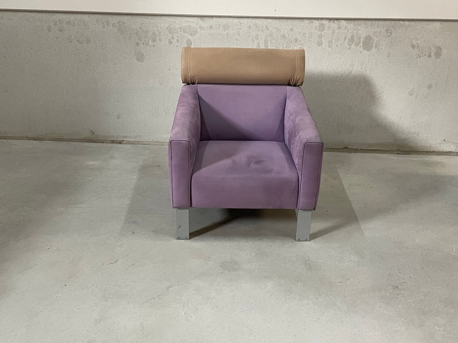 Paarse fauteuil met beige hoofdsteun, Ophalen, Gebruikt, 75 tot 100 cm, Stof