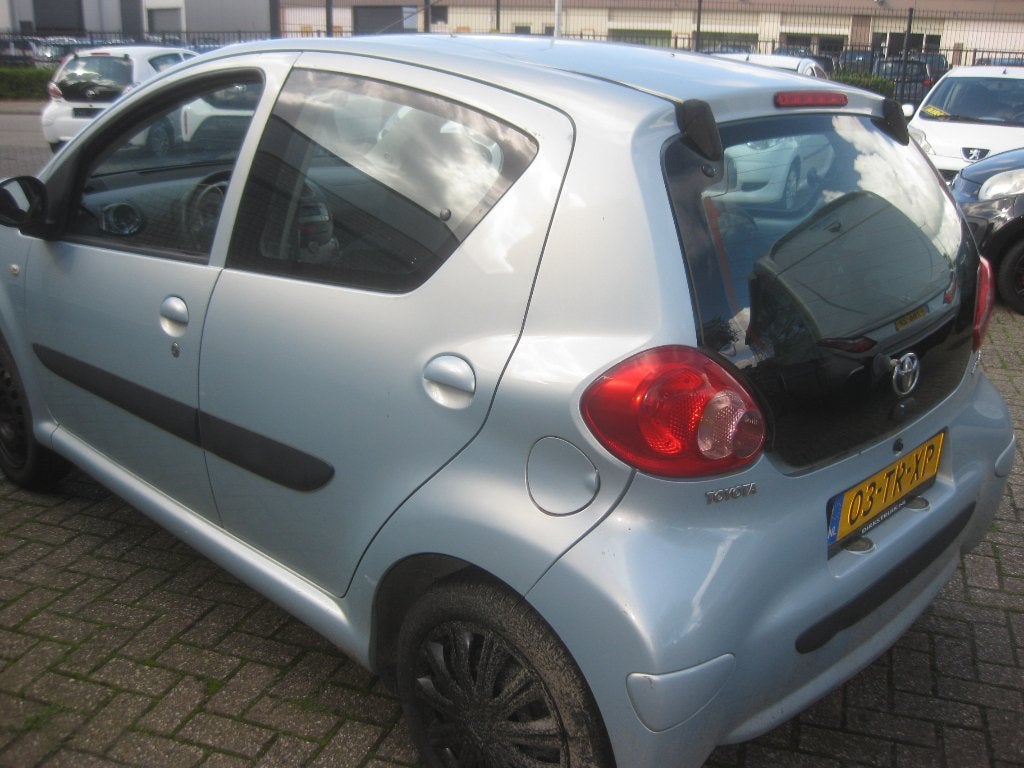 deur, achter klep , scherm , enz, voor een toyota aygo, Ophalen of Verzenden, Toyota