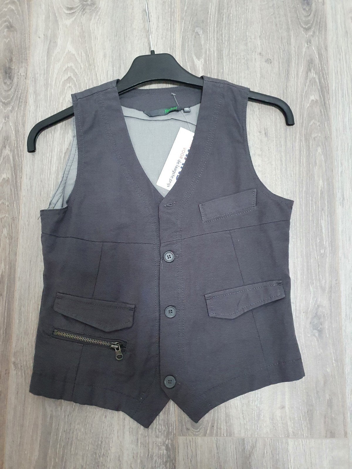 Nieuw Rebel vestje gilet maat 146/152, Trui of Vest, Rebel, Nieuw, Ophalen of Verzenden