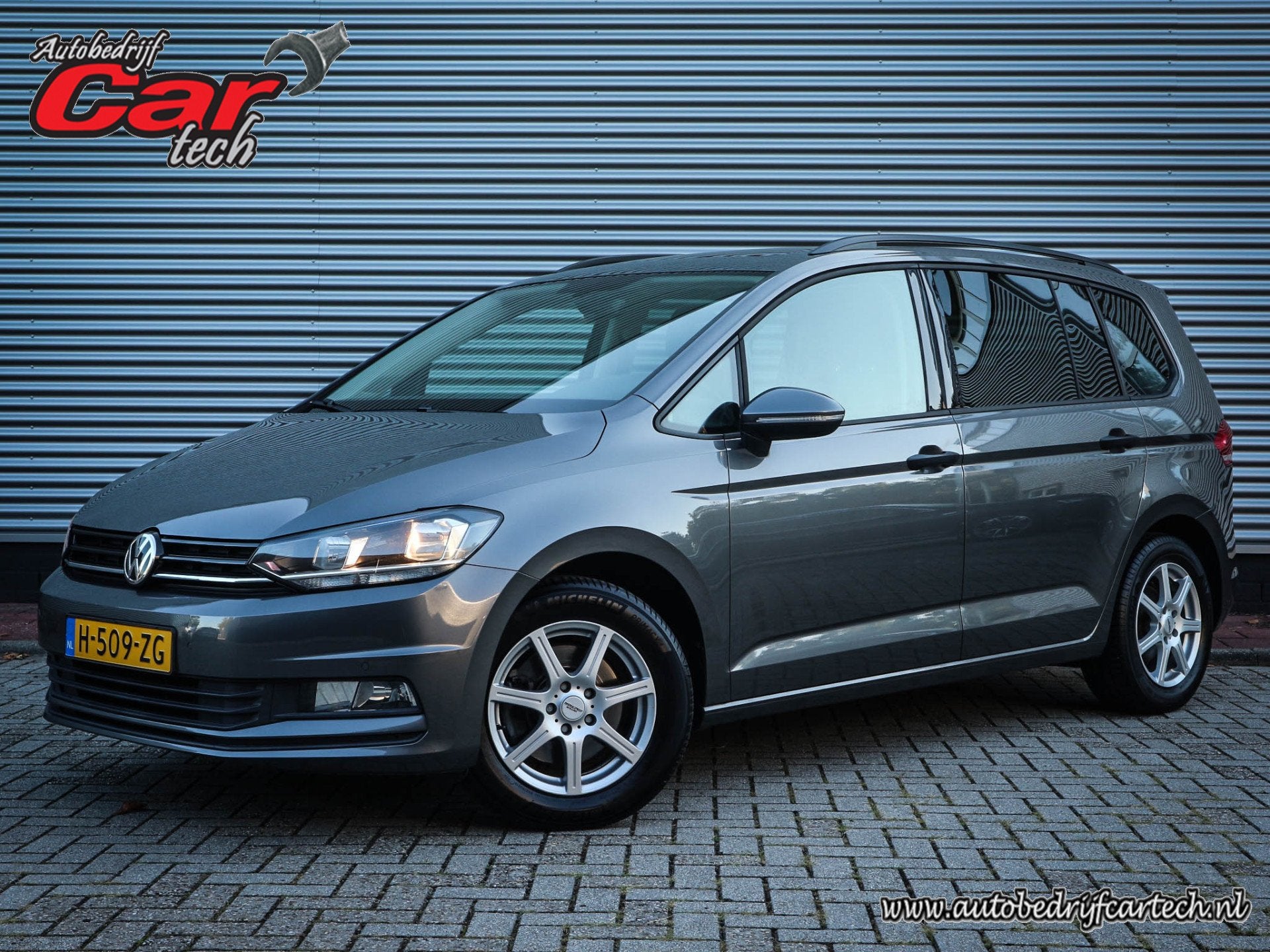 Volkswagen Touran 1.6 TDI SCR Connected Series 7p Clima | Cr, Auto's, Voorwielaandrijving, Stof, Gebruikt, Euro 6