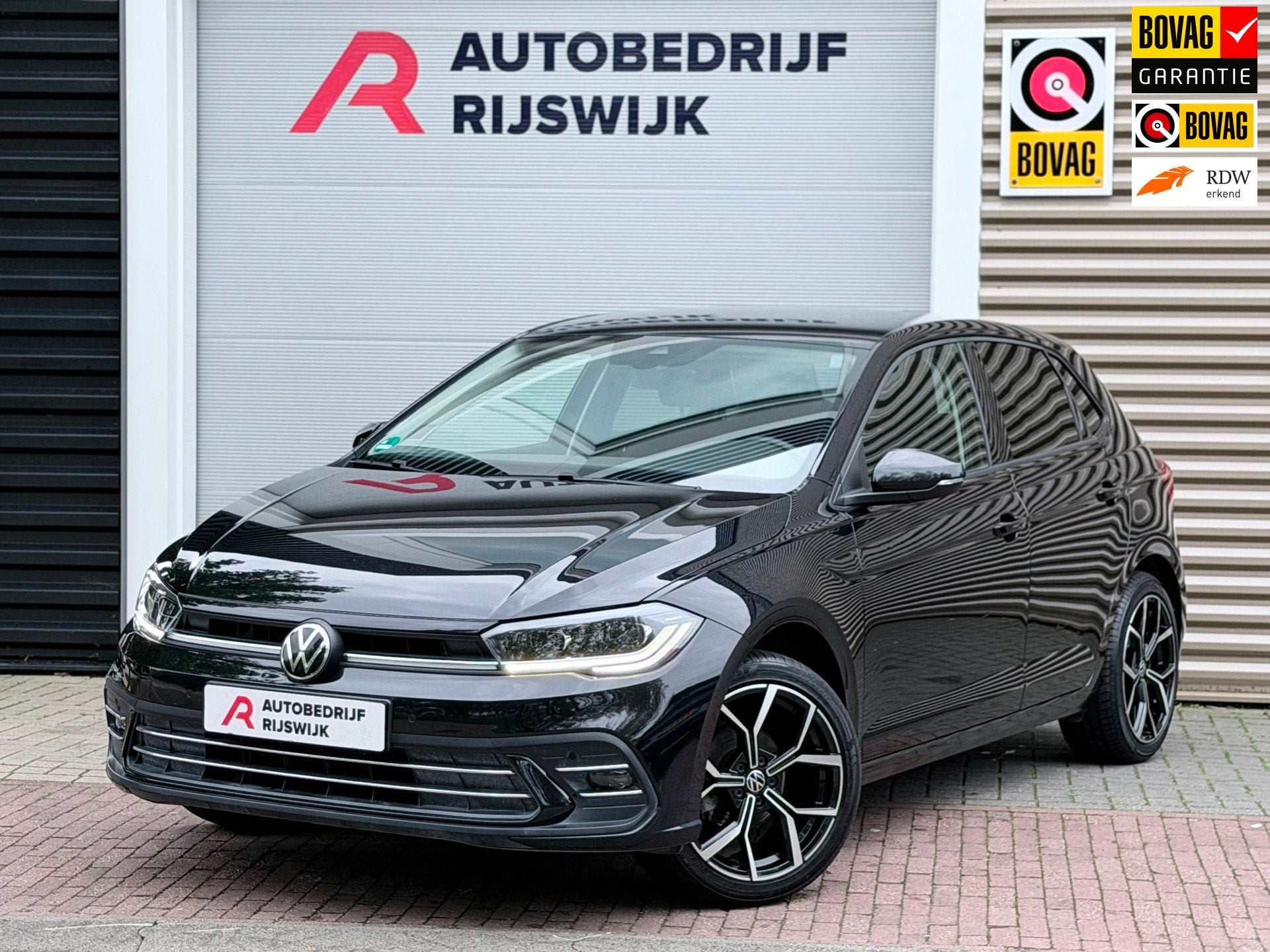 Volkswagen Polo 1.0 TSI Style IQ.Light/Camera/AppleCar, Auto's, Gebruikt, 95 pk, 1104 kg, Zwart