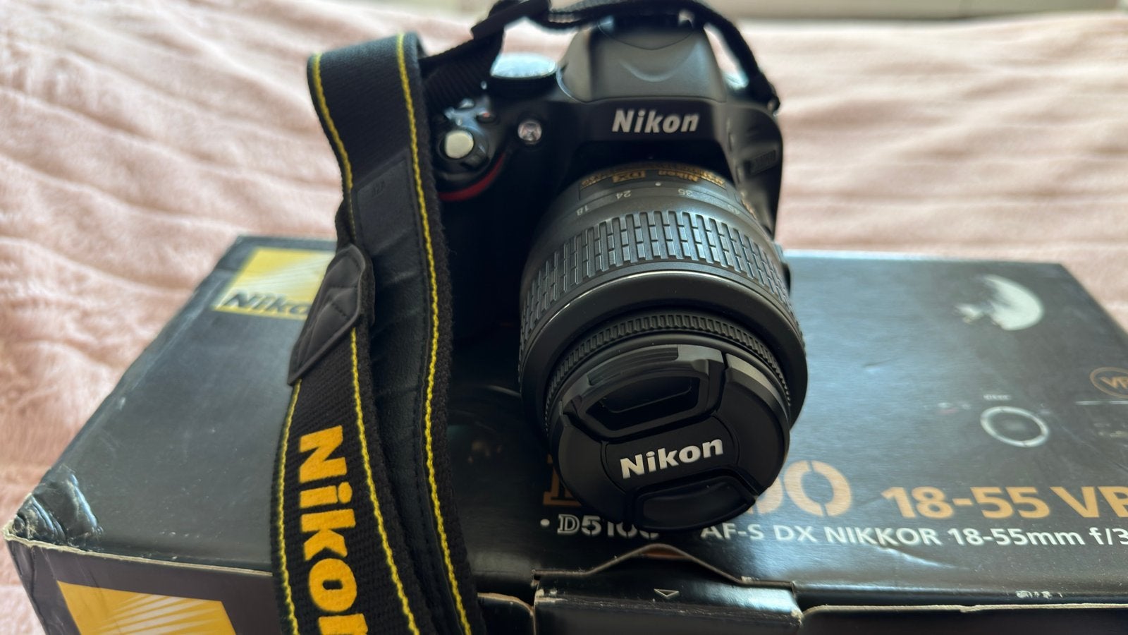 Nikon D5100 spiegelreflexcamera met extra lens en accessoire, Ophalen, Gebruikt, Spiegelreflex, Kantelbaar/draaibaar scherm