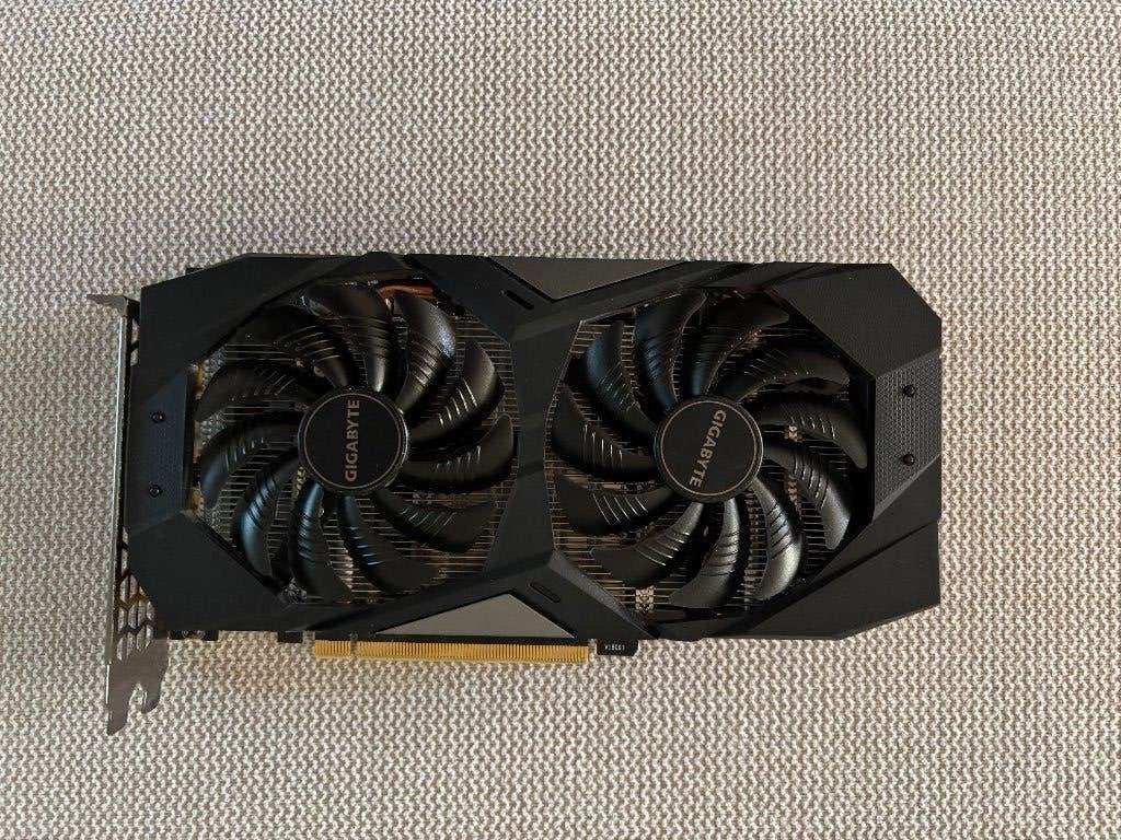 GIGABYTE RTX 2060 OC 6G - 1 eigenaar - Met factuur, Computers en Software, Videokaarten, Gebruikt, Nvidia, PCI-Express 3.0, GDDR6