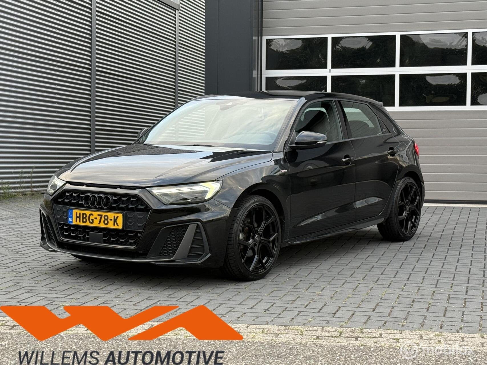 Audi A1 Sportback 30 TFSI S-Tronic S-Line|Led|18'inch|Carply, A1, Automatische klimaatregeling, Zwart, Bedrijf