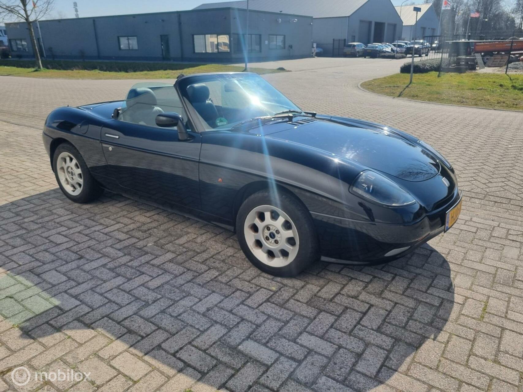 Fiat Barchetta 1.8-16V Met Hardtop en Softop, 450 kg, Gebruikt, 4 cilinders, Cabriolet