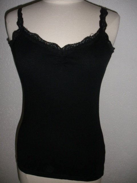 ANNI ROLFI top met kant maat M - nieuw -, Kleding | Dames, Tops, Nieuw, Maat 38/40 (M), Zwart, Zonder mouw, Ophalen of Verzenden