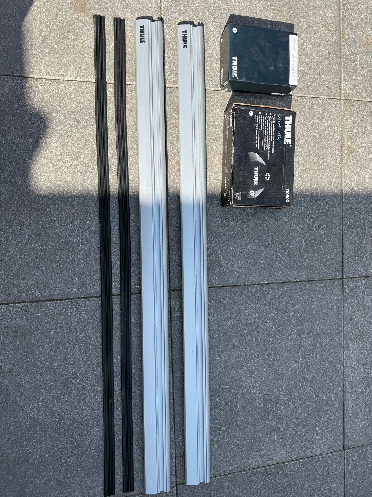 Thule Evo Flush Rail dakdragerset 7106, Auto diversen, Dakdragers, Nieuw, Ophalen