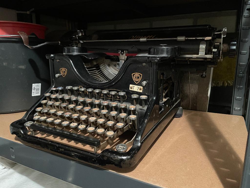 Olivetti M40 Typemachine uit 1937, Diversen, Typemachines, Gebruikt, Ophalen