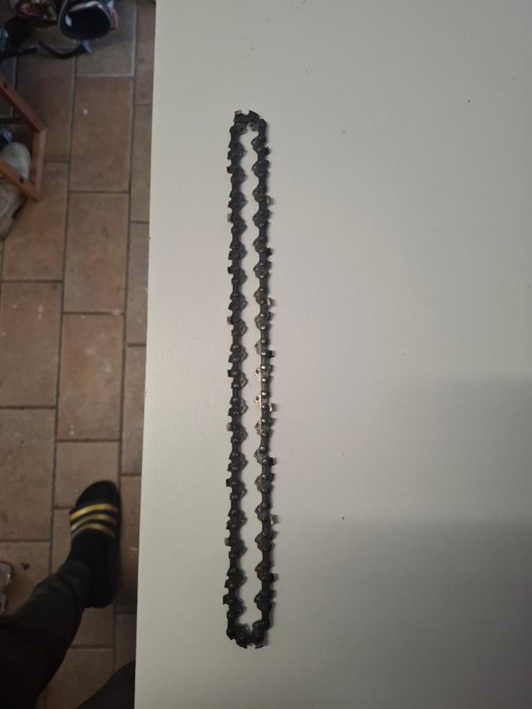 Ketting voor kettingzaag, Doe-het-zelf en Verbouw, Gereedschap | Zaagmachines, Ophalen of Verzenden, 1200 watt of meer, Kettingzaag