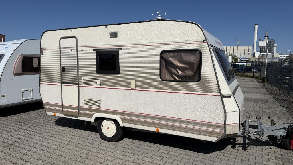 Dethleffs Camper 440 T bouwjaar 1993 met voortent, Caravans en Kamperen, Fietsenrek, Bedrijf, Treinzit, 750 - 1000 kg