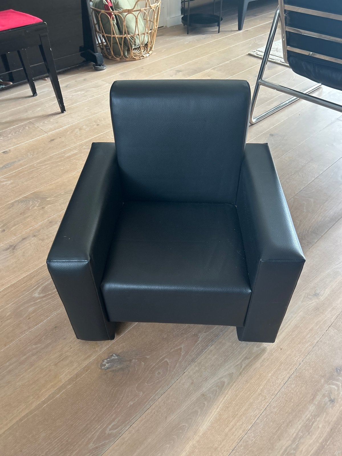 Leren kinderfauteuil - Zwart, Kinderen en Baby's, Ophalen, Gebruikt, Stoel